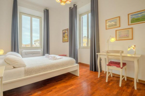 Candia Cento Apartment Vatican Museums